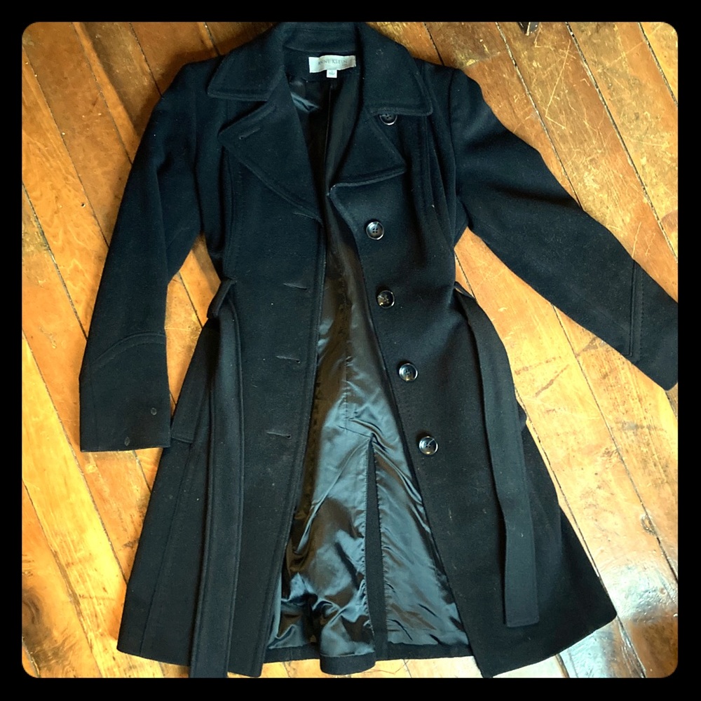 Black winter pea coat. Anne Klein. Size 4